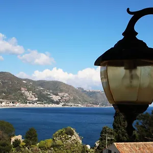 Apartment Taonasi Mazzaro, Taormina
